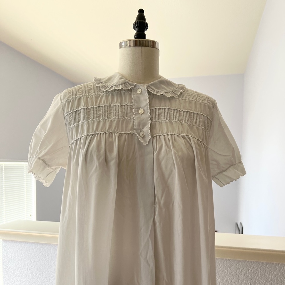 Vintage Barbizon nightie, Size M